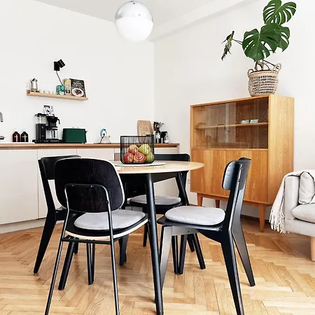 Апартаменты Late Checkout - 3 Zimmer, Sonnenterrasse, Garage Мерано