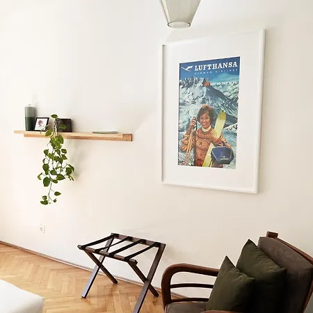 Late Checkout - 3 Zimmer, Sonnenterrasse, Garage Meran