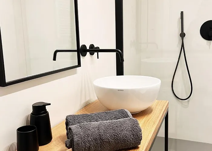 Late Checkout - 3 Zimmer, Sonnenterrasse, Garage Lägenhet *